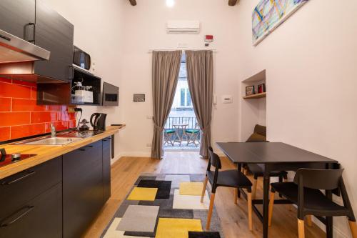 Design Studio Flat Next Sorbillo On Tribunali St By Houseinnaples - Nápoles