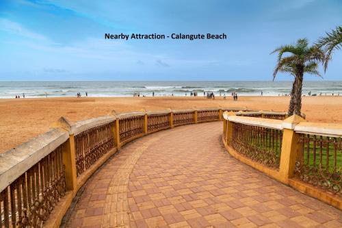 

OYO Home 10093 Pool View 1BHK Calangute