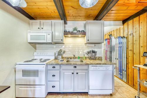 Chalet Village - image 9