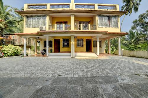 

OYO 9218 Duplex 4 BHK Villa Candolim
