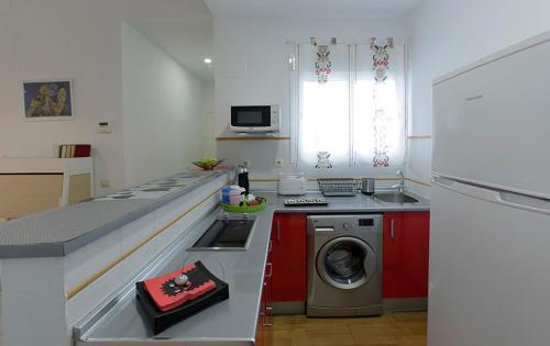 WISH SUITE CONDE DE BARAJA, Sevilla (Foto 9)