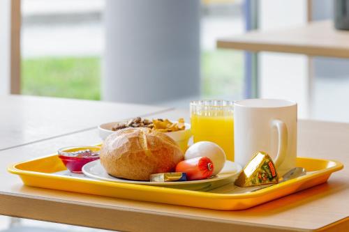 Ibis budget Berlin Hoppegarten - image 3
