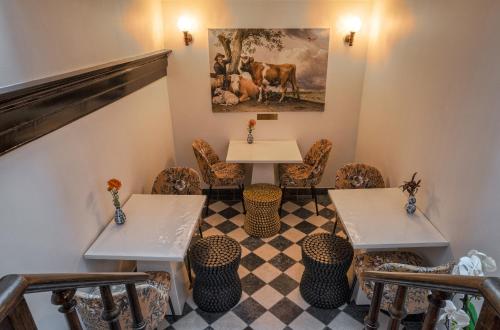 Hotel des Arts - image 13