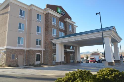 Holiday Inn Express & Suites Golden, an IHG Hotel