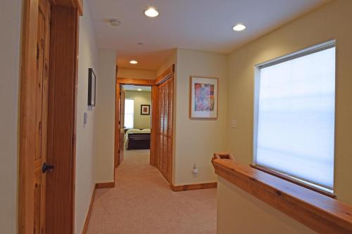Sunny Woods Acres - image 6