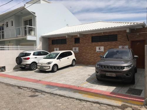 Casa - Proximo a UFSC e CENTRO - 5 KM near Assados Vargas