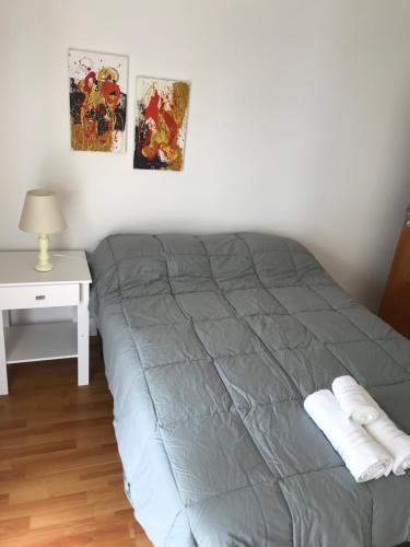 One-Bedroom Apartment image 10