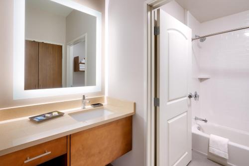 Staybridge Suites - Lehi - Traverse Ridge Center, an IHG Hotel