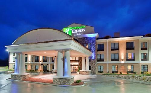 Holiday Inn Express Hotel and Suites Saint Robert, an IHG Hotel