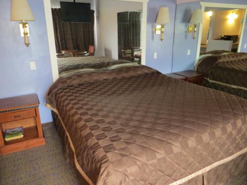 Park Cienega Motel – Los Angeles, CA