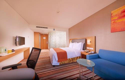 Holiday Inn Express Shanghai Jiading Industry Park, an IHG Hotel