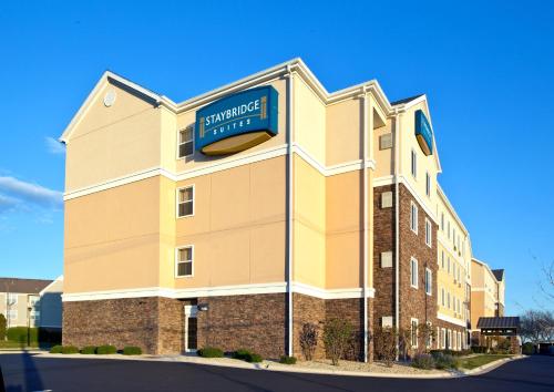 Staybridge Suites Rockford Hotel