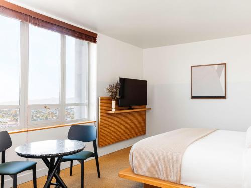 230115186 Hotel June West LA, a Member of Design Hotels
