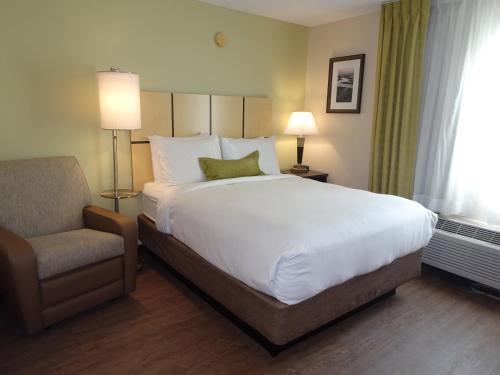 1 queen bed