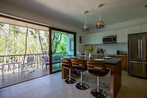 Villa Quetzal - Amazing 2 BR Apartment with Private Pool and Terrace!