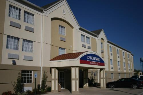 Candlewood Suites Lake Charles-Sulphur