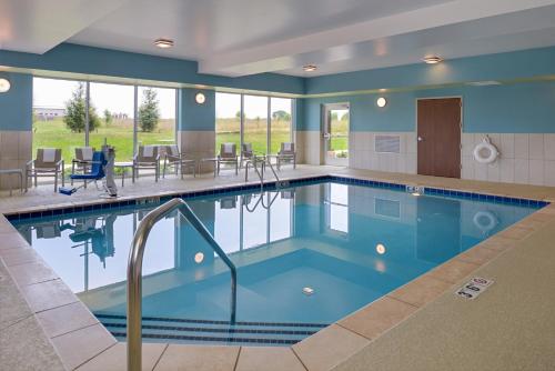 Peldbaseins, Holiday Inn Express - Nashville South - Spring Hill By IHG in Springhila (TN)