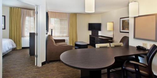 Candlewood Suites - East Syracuse - Carrier Circle, an IHG Hotel