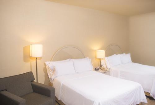 230127856 Holiday Inn Express Monterrey Galerias-San Jeronimo by IHG