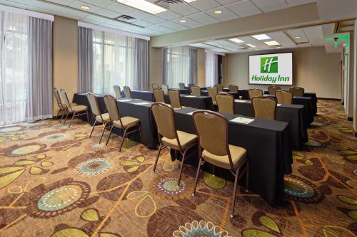 Holiday Inn Palmdale-Lancaster, an IHG Hotel