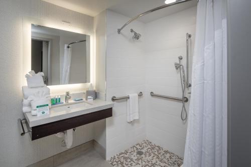 Holiday Inn Express - Sunnyvale - Silicon Valley, an IHG Hotel - image 13