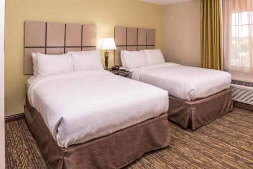 Candlewood Suites Kansas City an IHG Hotel - image 8