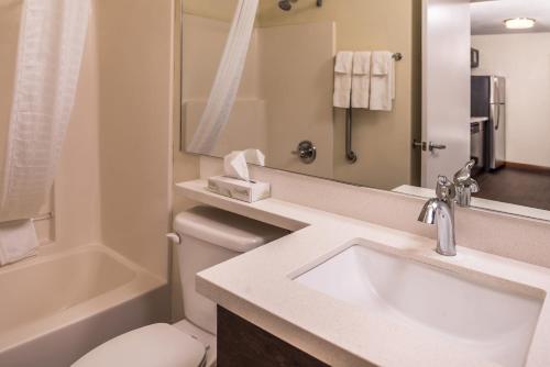 Candlewood Suites Kansas City