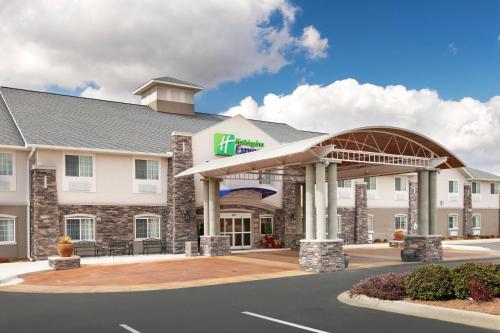 Holiday Inn Express Monticello, an IHG Hotel