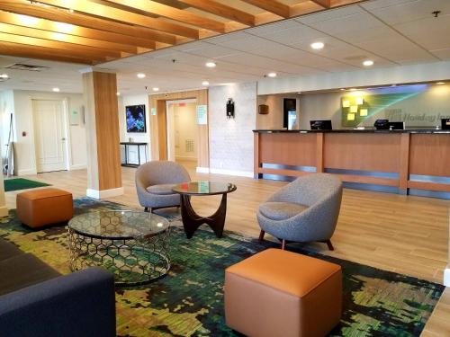 Holiday Inn Hotel & Suites Parsippany/Fairfield