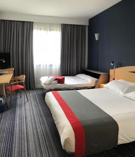Holiday Inn Express San Sebastian de los Reyes an IHG Hotel - image 3