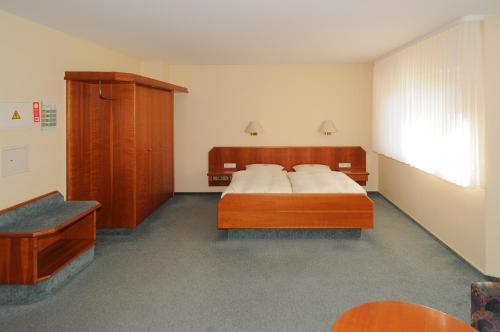 Alfa Apartment Hotel - Accommodation - Neu Isenburg