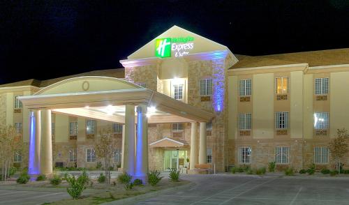 Holiday Inn Express & Suites Pecos, an IHG Hotel