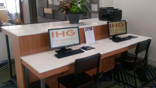 Holiday Inn Express Myrtle Beach-Broadway at the Beach, an IHG Hotel