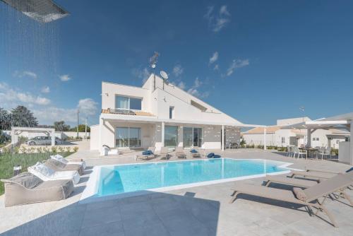 Villa White - image 10