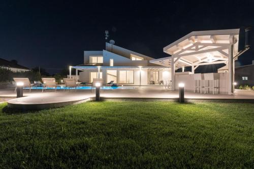 Villa White - image 8