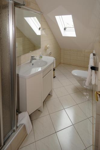 Alfa Apartment Hotel - image 10