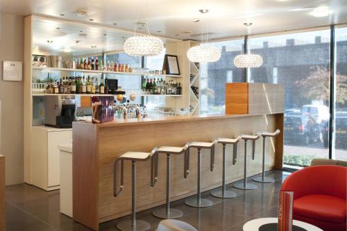 Holiday Inn Express Saint-Nazaire an IHG Hotel - image 2