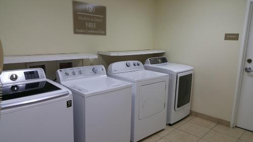 Candlewood Suites Oklahoma City-Moore - image 9