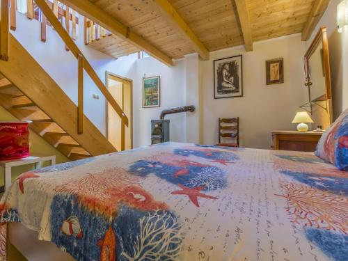 Two-Bedroom Holiday Home image 10