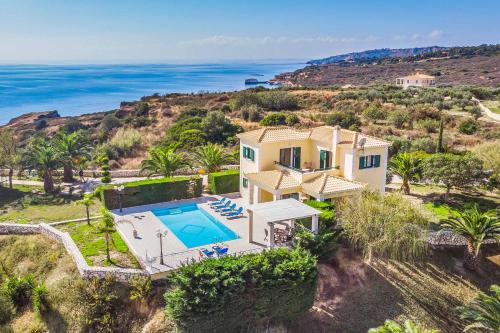  Villa Seaspray, Ferienwohnung in Karavomylos