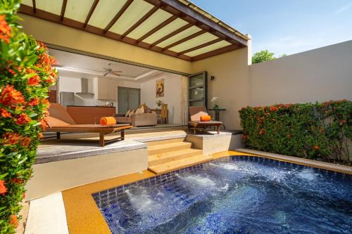 Plunge Pool Villa for 2 - Beach Parking Plunge Pool Villa for 2 - Beach Parking