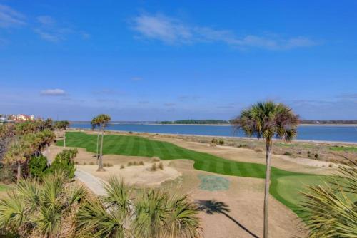 320 Seascape - image 4