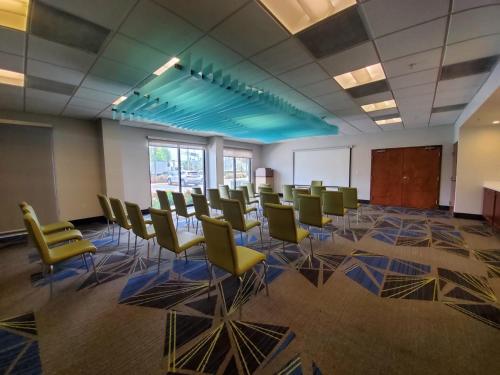 Holiday Inn Express Hotel & Suites Miami - Hialeah/Miami Lakes