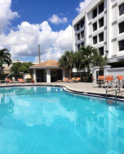 Holiday Inn Express Hotel & Suites Miami - Hialeah/Miami Lakes