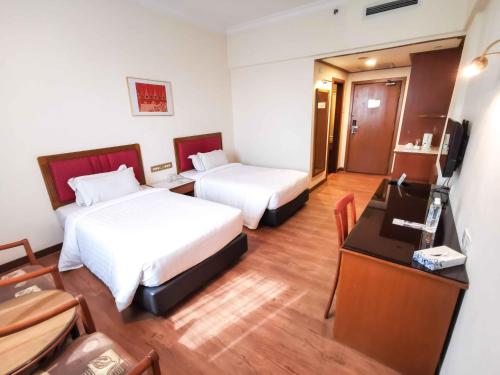 Crystal Crown Hotel Harbour View Port Klang Malaysia 300 Reviews Price From 37 Planet Of Hotels Crystal Crown Hotel Harbour View Port Klang Malaysia 300 Reviews Price From 37 Planet Of Hotels