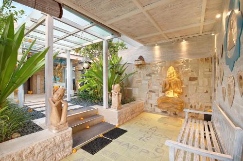 One-Bedroom Villa with Private Pool and Hot tub image 10