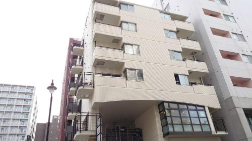 Shimaya Building 605