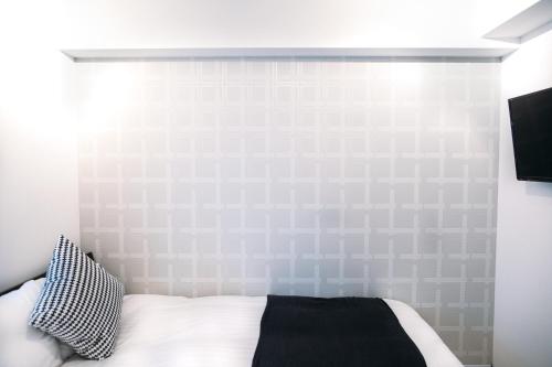 1 double bed