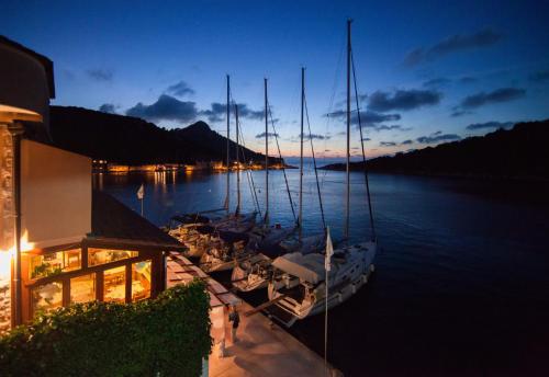 Skats, Accommodation Triton in Lastovo