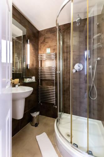 Arosfa Hotel London by Compass Hospitality - image 4